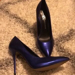 Rock and Republic royal blue heels